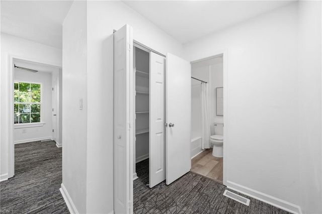 1041 24th ST, Newport News, VA 23607