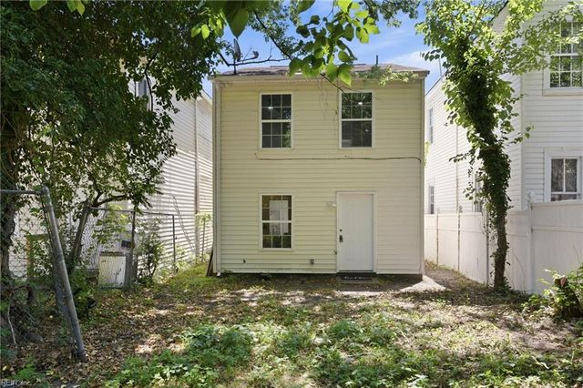 1041 24th ST, Newport News, VA 23607