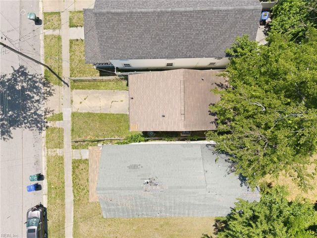 1041 24th ST, Newport News, VA 23607