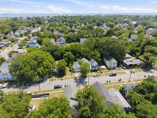1041 24th ST, Newport News, VA 23607
