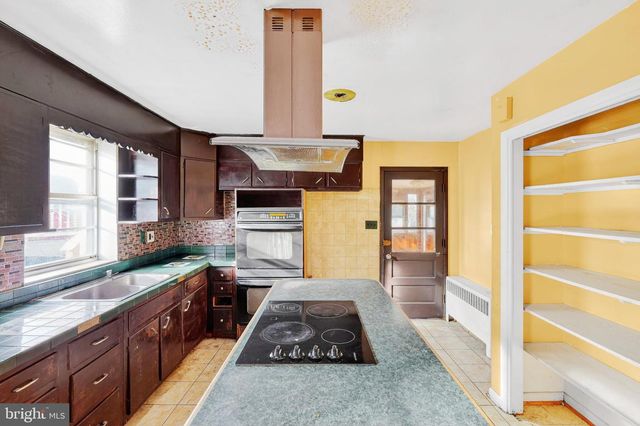 9300 ALLENTOWN RD, Fort Washington, MD 20744