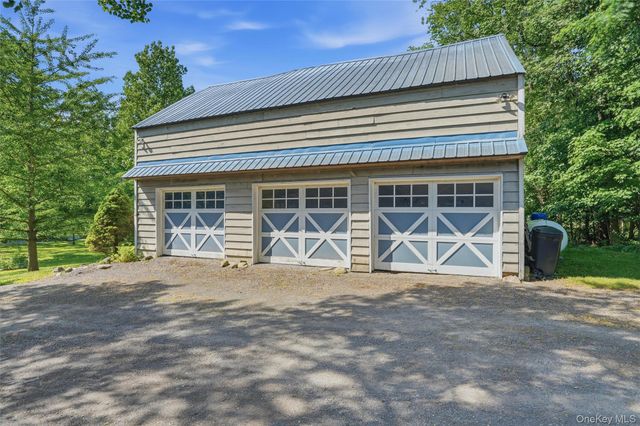 442 S Ohioville Road, New Paltz, NY 12561