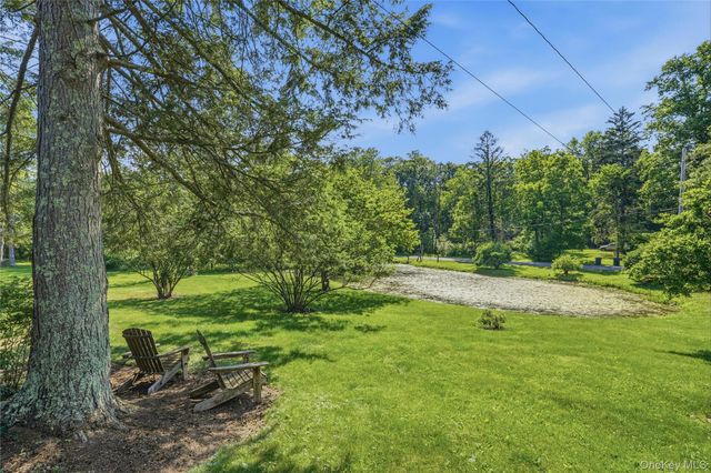 442 S Ohioville Road, New Paltz, NY 12561