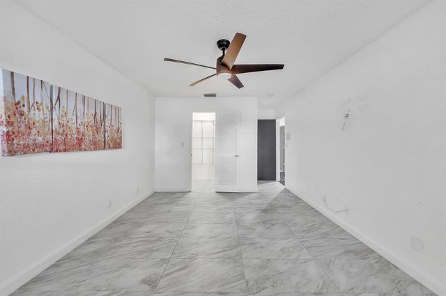 303 NW 105th Terrace, Coral Springs, FL 33071