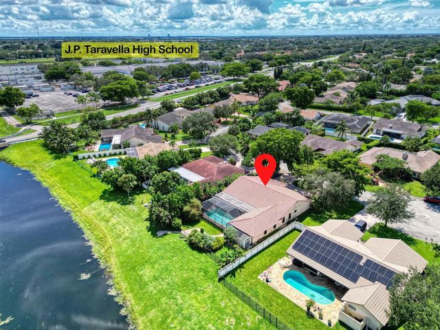 303 NW 105th Terrace, Coral Springs, FL 33071