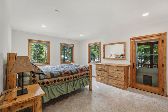 3585 Lynwood Drive, Carnelian Bay, CA 96140