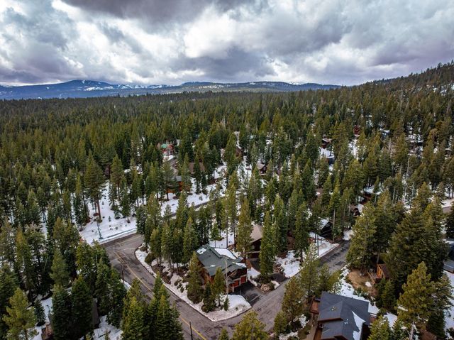 3585 Lynwood Drive, Carnelian Bay, CA 96140