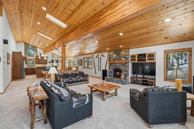 3585 Lynwood Drive, Carnelian Bay, CA 96140