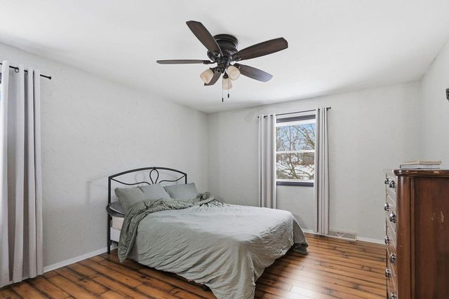 636 Aber DRIVE, Waterford, WI 53185