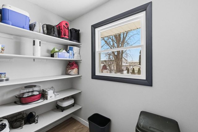 636 Aber DRIVE, Waterford, WI 53185