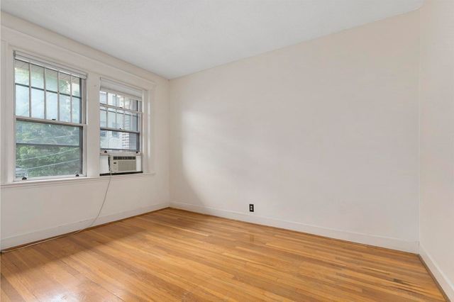 153 Strathmore Road 5, Boston, MA 02135