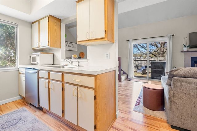 233 Lake Street B, Weymouth, MA 02189