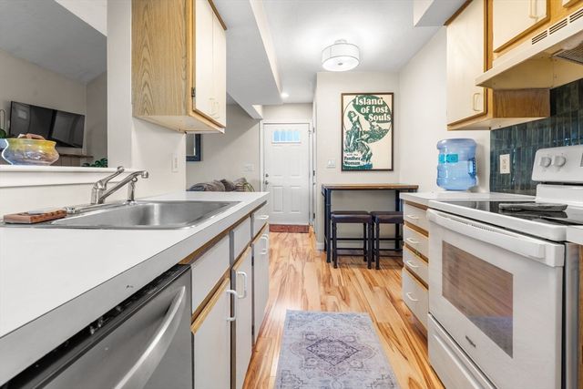 233 Lake Street B, Weymouth, MA 02189