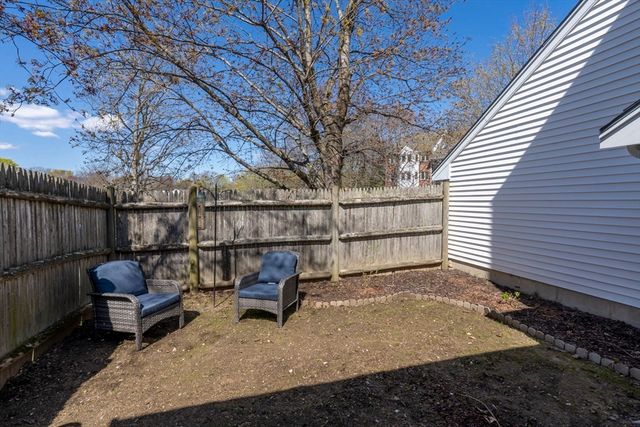 233 Lake Street B, Weymouth, MA 02189