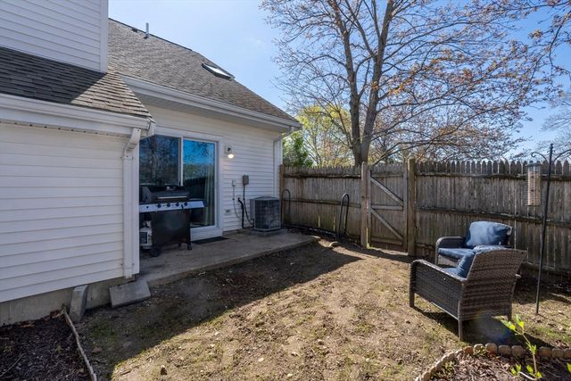 233 Lake Street B, Weymouth, MA 02189