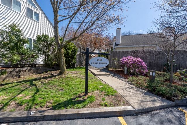 233 Lake Street B, Weymouth, MA 02189