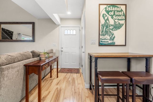 233 Lake Street B, Weymouth, MA 02189