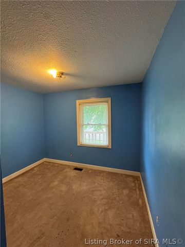 1710 Tennyson Drive, Clarksville, IN 47129