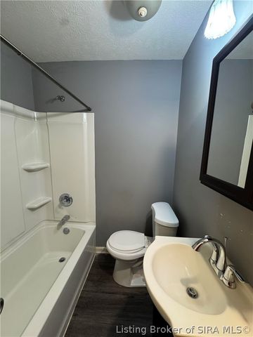 1710 Tennyson Drive, Clarksville, IN 47129