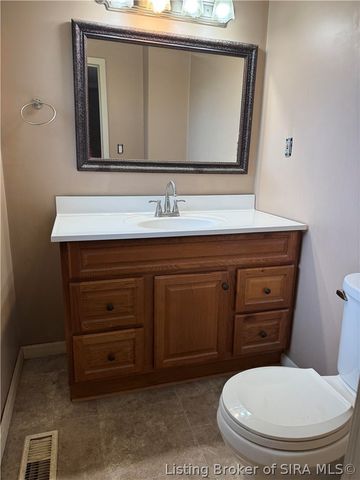 1710 Tennyson Drive, Clarksville, IN 47129