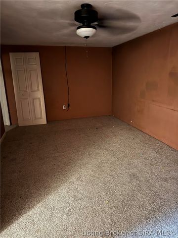 1710 Tennyson Drive, Clarksville, IN 47129