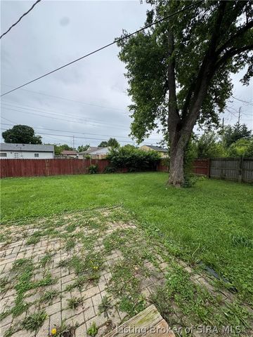 1710 Tennyson Drive, Clarksville, IN 47129