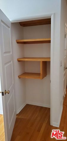 4430 Jasmine Avenue, Culver City, CA 90232