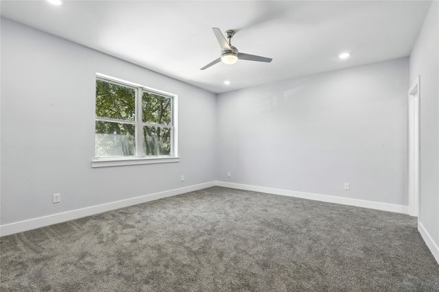 810 Euclid Street, Cleburne, TX 76033