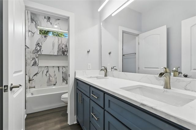 810 Euclid Street, Cleburne, TX 76033