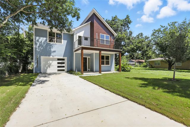 810 Euclid Street, Cleburne, TX 76033