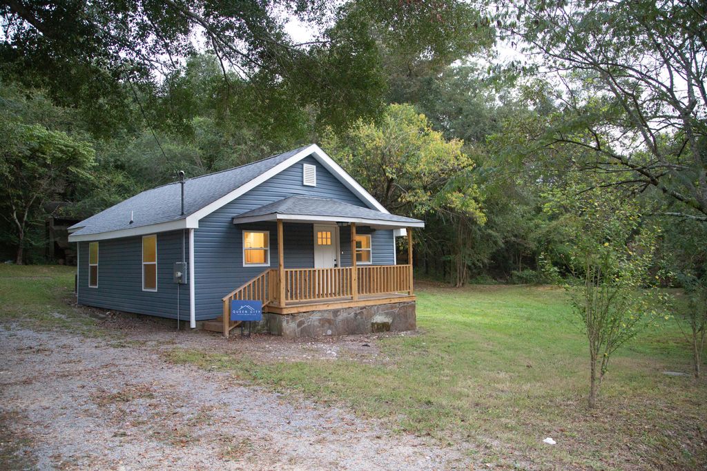 608 Bradley Avenue, Lafayette, GA 30728