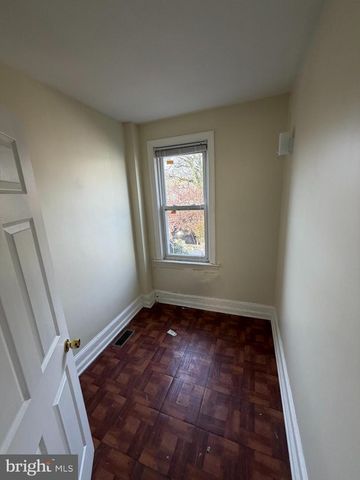 130 16TH ST NE, Washington, DC 20002