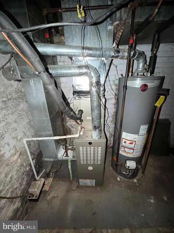 130 16TH ST NE, Washington, DC 20002