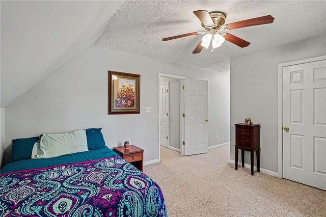 120 Lynnview Court, Mcdonough, GA 30252