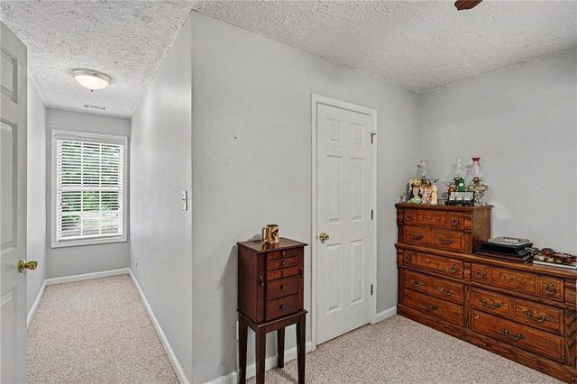 120 Lynnview Court, Mcdonough, GA 30252