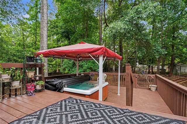 120 Lynnview Court, Mcdonough, GA 30252