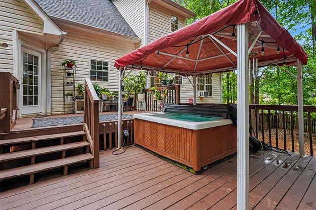 120 Lynnview Court, Mcdonough, GA 30252