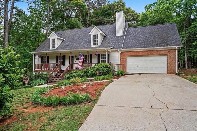 120 Lynnview Court, Mcdonough, GA 30252