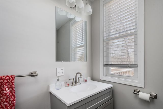 2037 Cranston Street, Cranston, RI 02920