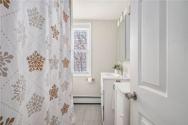 2037 Cranston Street, Cranston, RI 02920