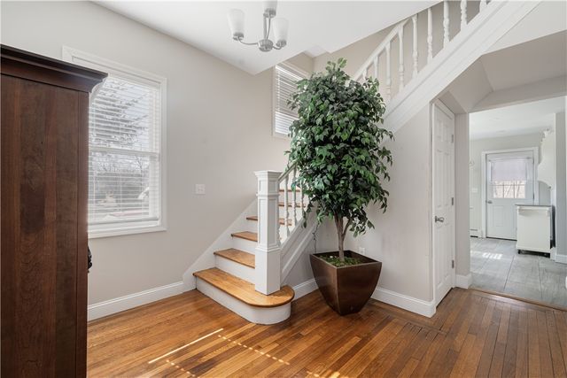 2037 Cranston Street, Cranston, RI 02920