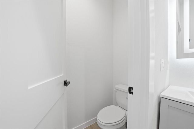 2212 Yellow Jacket LN 1, Austin, TX 78741
