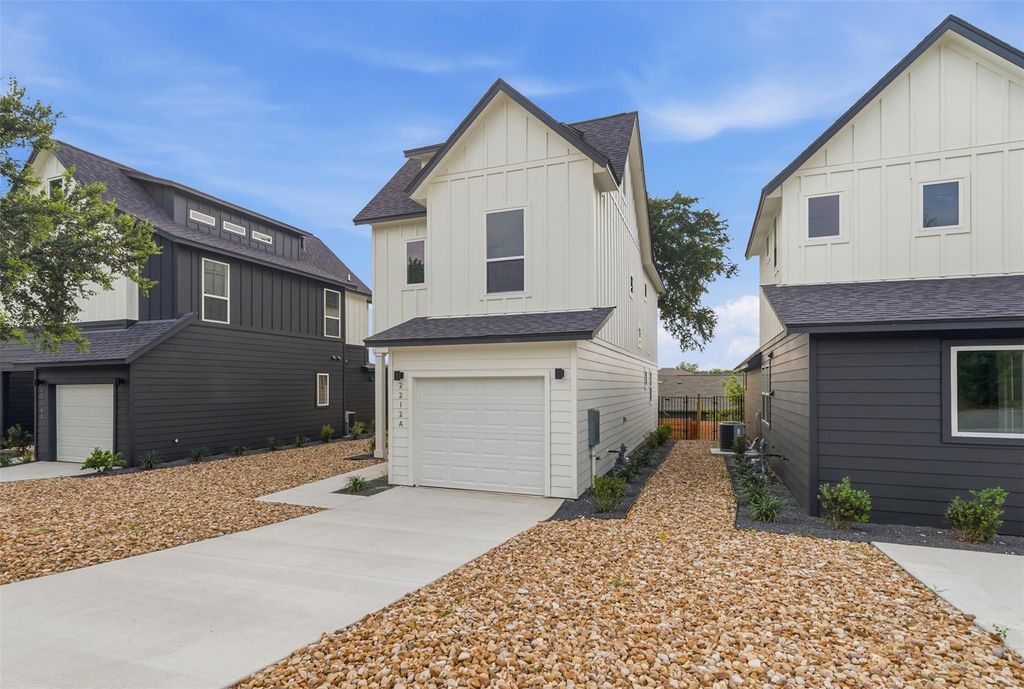 2212 Yellow Jacket LN 1, Austin, TX 78741