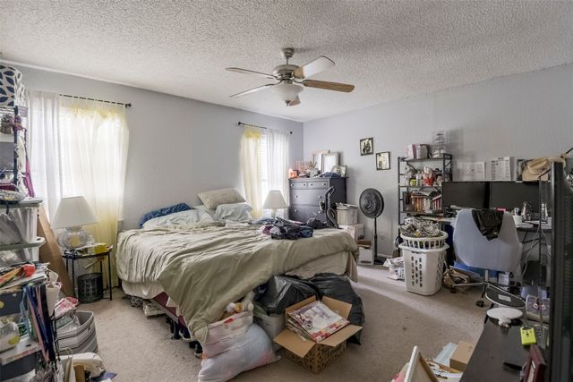 625 NW Renfro Street, Burleson, TX 76028