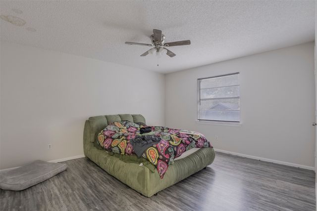 625 NW Renfro Street, Burleson, TX 76028