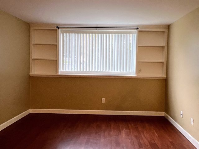 5455 N Main St 18A, Fall River, MA 02720