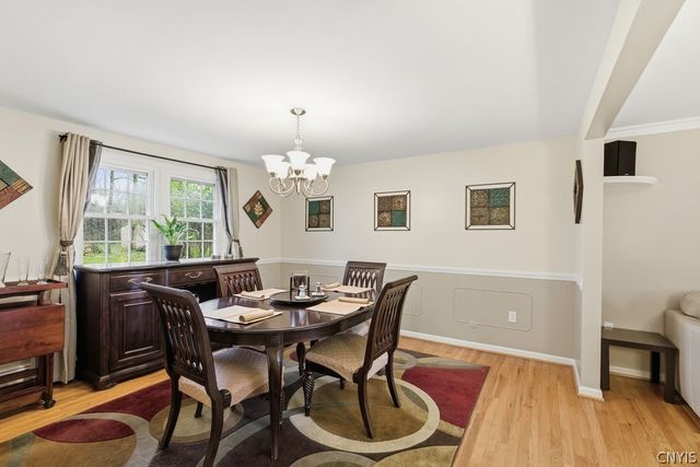 211 Oakridge, Salina, NY 13088