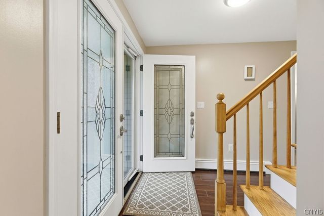 211 Oakridge, Salina, NY 13088