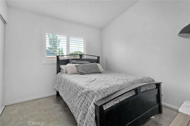 15957 Randall, Fontana, CA 92335