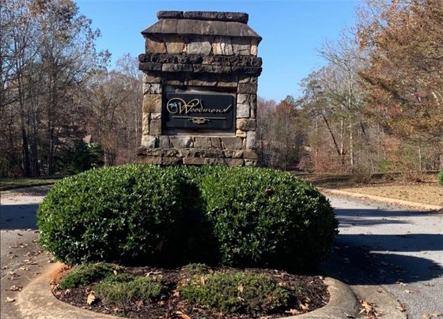 450 Beachwood Drive, Cornelia, GA 30531